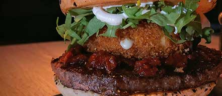 Burger Candace en pregos