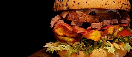 hamburguesa de tiras de ternera ahumada en pregos